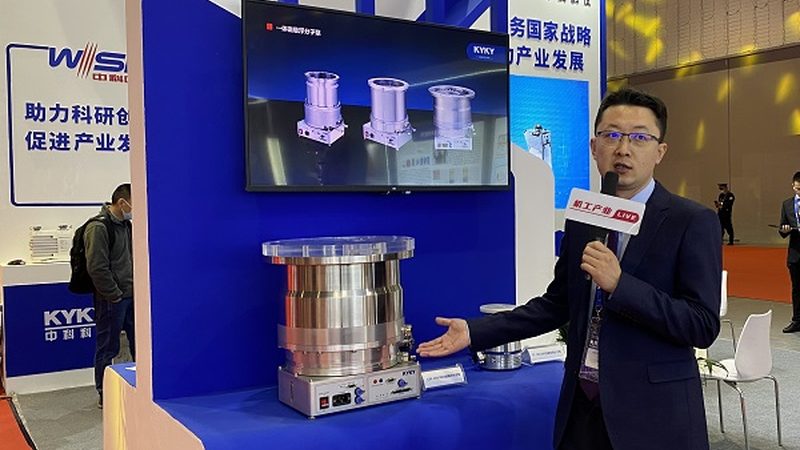 小型挖掘机租赁费用包括油费吗